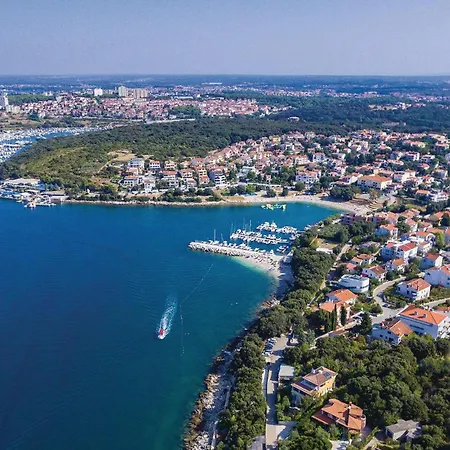 Apartamento 1 Bedroom Stunning In Pula